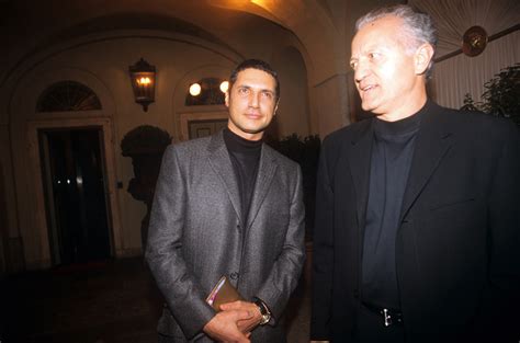 g versace|gianni Versace partner.